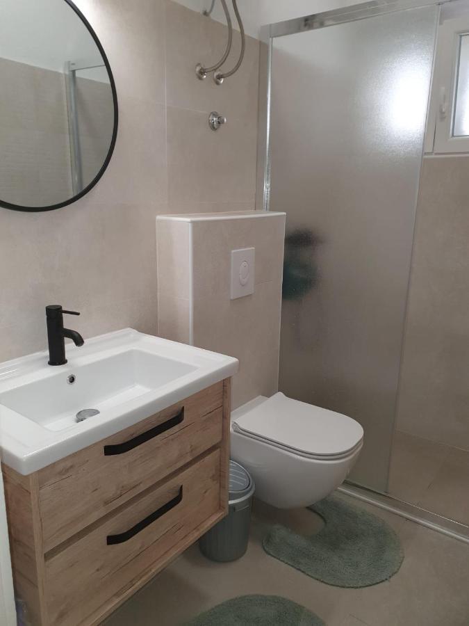Apartman Gojak มาคาร์สกา ภายนอก รูปภาพ